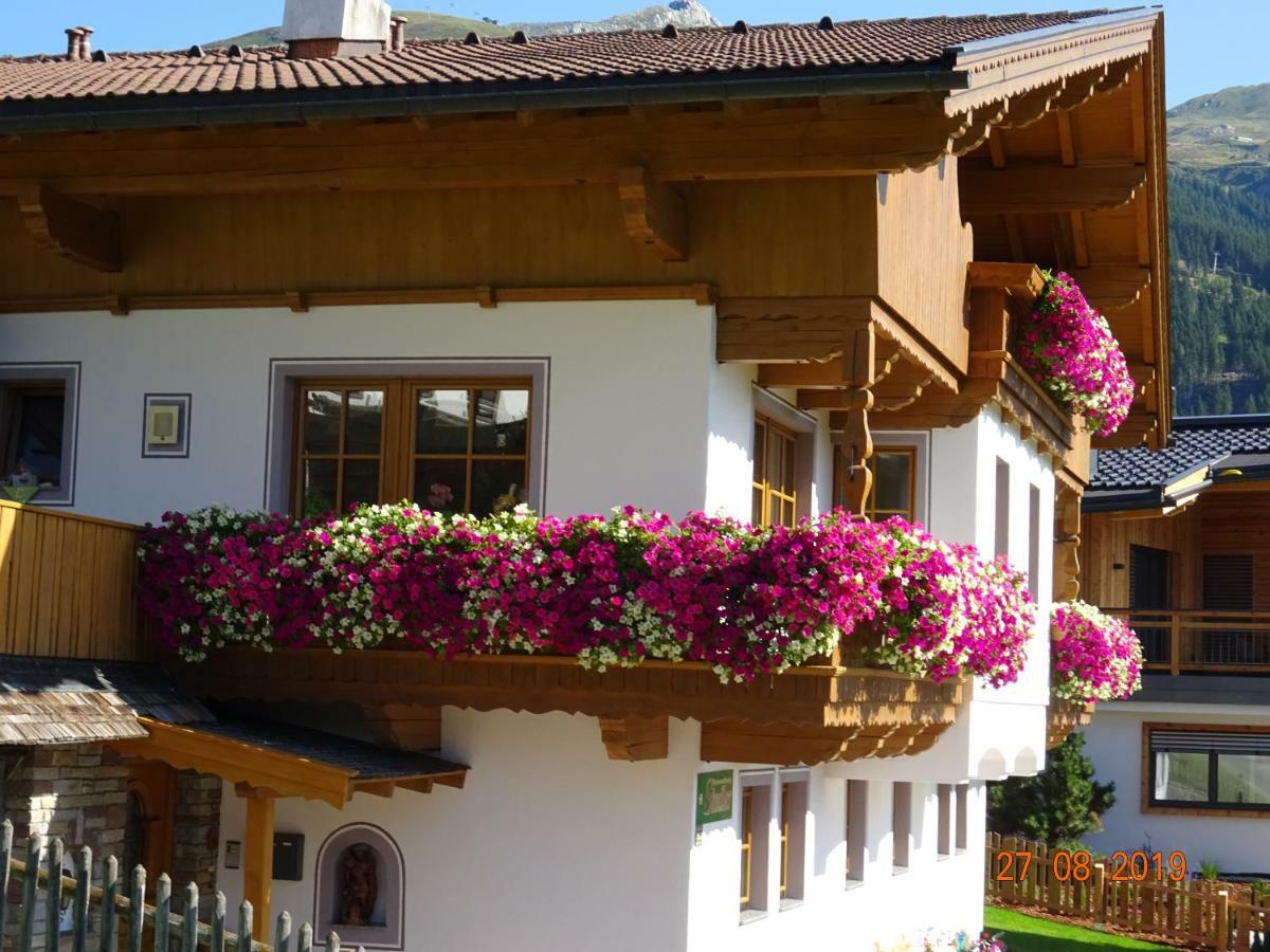 Ferienwohnung Haus Anna Tux Exterior foto